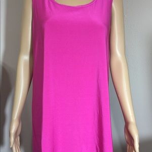 Klein’s Long Hit Pink Tank